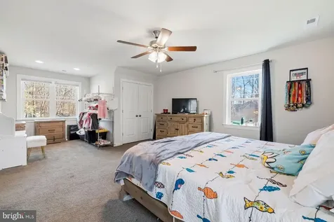 5222 Calvert Court Fredericksburg VA 22407