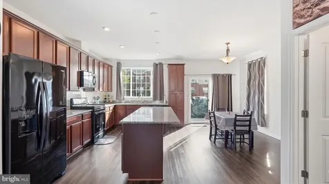 10208 Egret Court Fredericksburg VA 22408