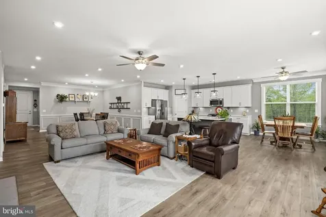 1821 Legacy Lane Fredericksburg VA 22408