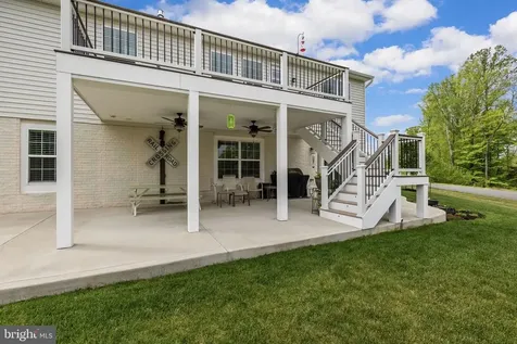 1821 Legacy Lane Fredericksburg VA 22408
