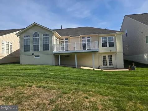 5104 Sewells Pointe Drive Fredericksburg VA 22407