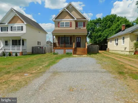 142 Mansfield Street Fredericksburg VA 22408