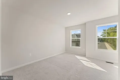 4220 Command Field Court Fredericksburg VA 22408