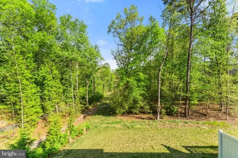4220 Command Field Court Fredericksburg VA 22408
