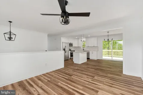 10704 Ann Davis Drive Fredericksburg VA 22408