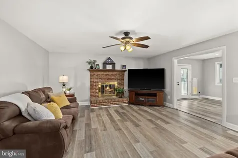 5313 Leavells Crossing Drive Fredericksburg VA 22407
