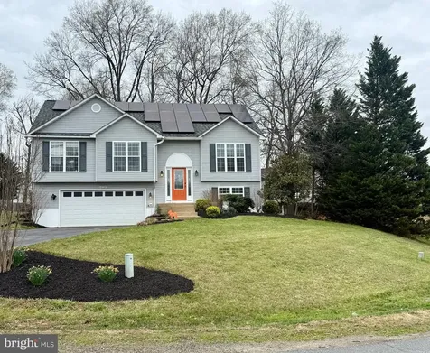 10101 Fulton Drive S Fredericksburg VA 22408