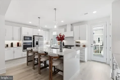 9507 Maidenhair Avenue Fredericksburg VA 22407