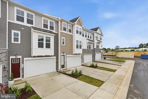 9507 Maidenhair Avenue Fredericksburg VA 22407
