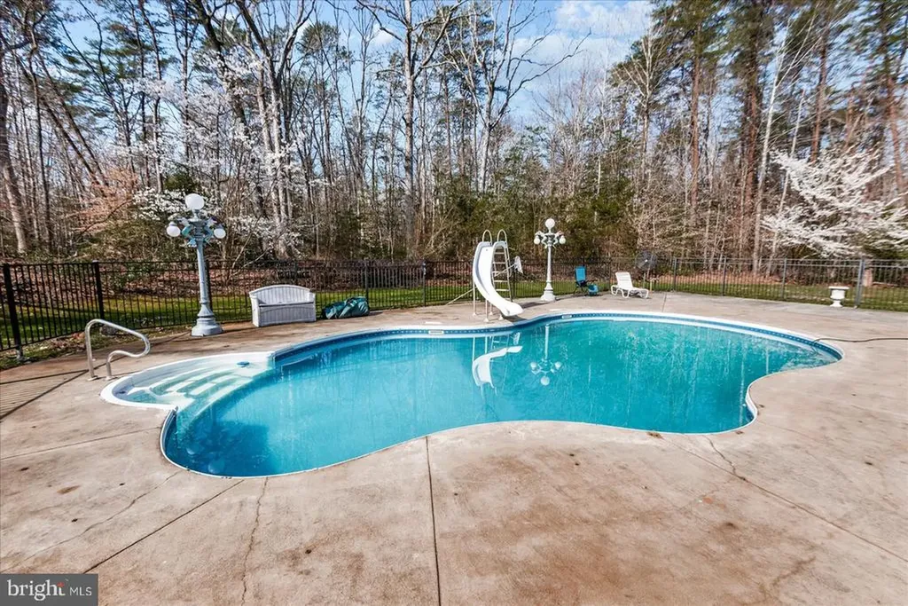 7621 River Road Fredericksburg VA 22407