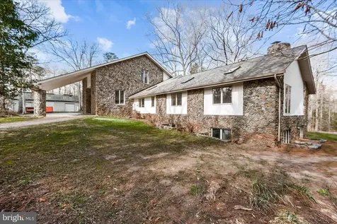 7621 River Road Fredericksburg VA 22407