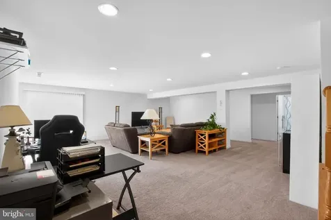 1709 Hudgins Farm Circle Fredericksburg VA 22408