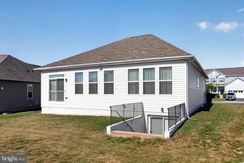 1709 Hudgins Farm Circle Fredericksburg VA 22408
