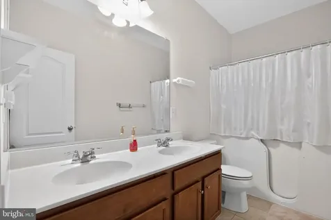 1709 Hudgins Farm Circle Fredericksburg VA 22408