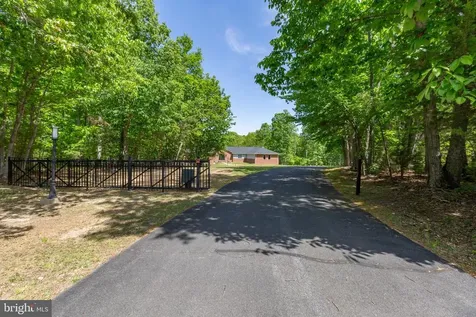 10201 Elys Ford Road Fredericksburg VA 22407