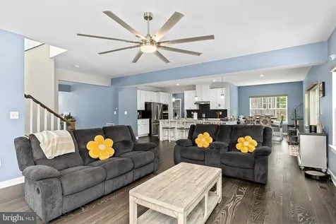 5018 Birch Leaf Circle Fredericksburg VA 22407