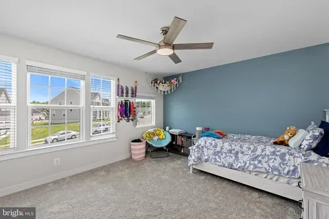 5018 Birch Leaf Circle Fredericksburg VA 22407