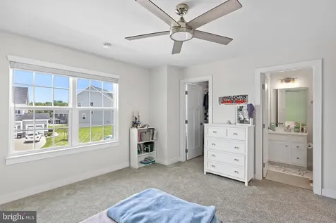 5018 Birch Leaf Circle Fredericksburg VA 22407