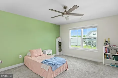5018 Birch Leaf Circle Fredericksburg VA 22407