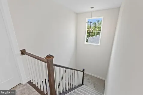 5018 Birch Leaf Circle Fredericksburg VA 22407