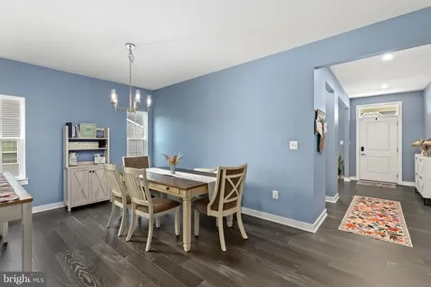 5018 Birch Leaf Circle Fredericksburg VA 22407