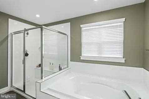 5018 Birch Leaf Circle Fredericksburg VA 22407