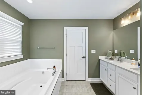 5018 Birch Leaf Circle Fredericksburg VA 22407