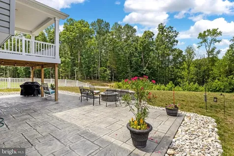 5018 Birch Leaf Circle Fredericksburg VA 22407