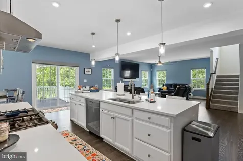 5018 Birch Leaf Circle Fredericksburg VA 22407