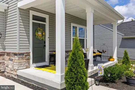 5018 Birch Leaf Circle Fredericksburg VA 22407