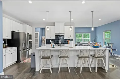 5018 Birch Leaf Circle Fredericksburg VA 22407