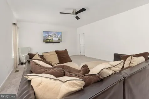 5812 Spruce Valley Drive Fredericksburg VA 22407