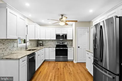 836 Churchill Drive Fredericksburg VA 22407