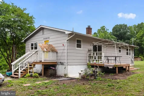 9600 Honeysuckle Road Fredericksburg VA 22408