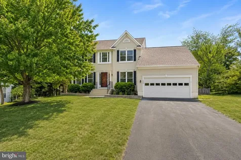 10003 Field Stone Court Fredericksburg VA 22408