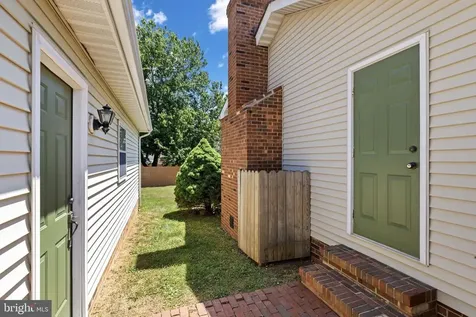 4512 Rebecca Road Fredericksburg VA 22408