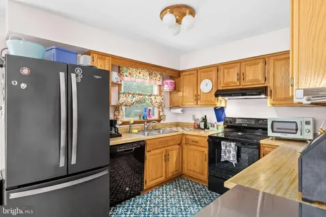6 Juniper Court Fredericksburg VA 22408