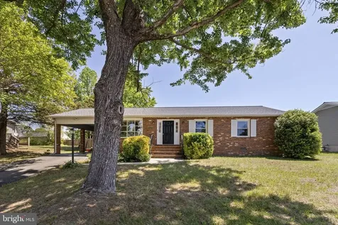 6 Juniper Court Fredericksburg VA 22408