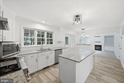 10403 Colechester Street Fredericksburg VA 22408