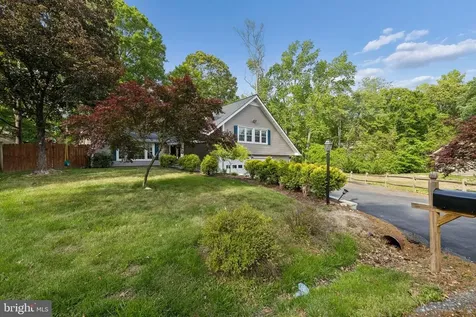 4 Pond Circle Fredericksburg VA 22407