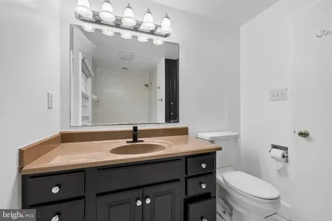 4 Pond Circle Fredericksburg VA 22407