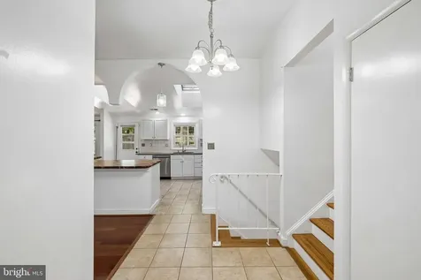 4 Pond Circle Fredericksburg VA 22407
