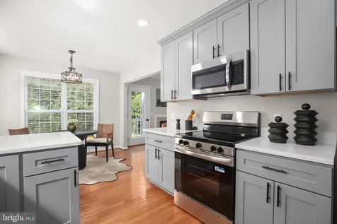 424 Laurel Avenue Fredericksburg VA 22408