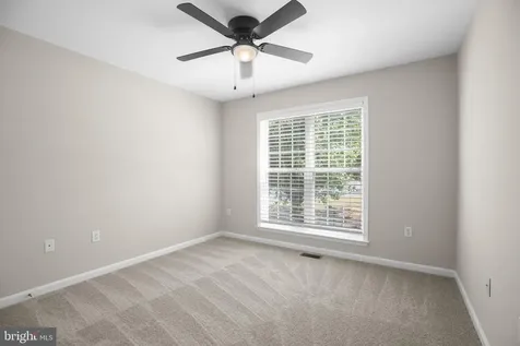 424 Laurel Avenue Fredericksburg VA 22408