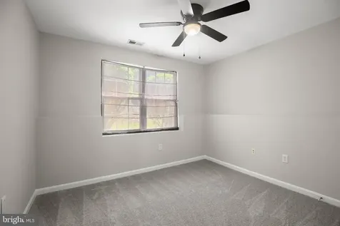 424 Laurel Avenue Fredericksburg VA 22408