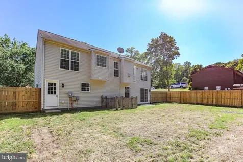 424 Laurel Avenue Fredericksburg VA 22408