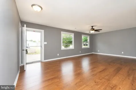 408 Brooks Drive S Fredericksburg VA 22408