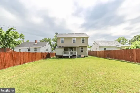 110 Mosby Street Fredericksburg VA 22408