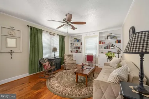 120 Mclaws Street E Fredericksburg VA 22408