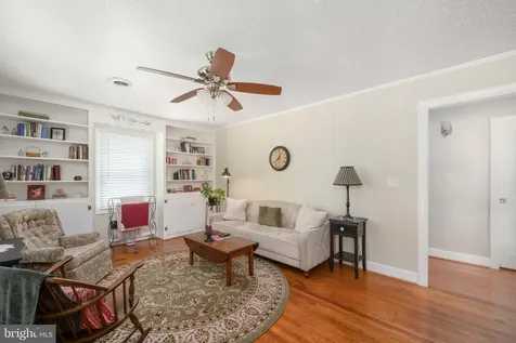 120 Mclaws Street E Fredericksburg VA 22408